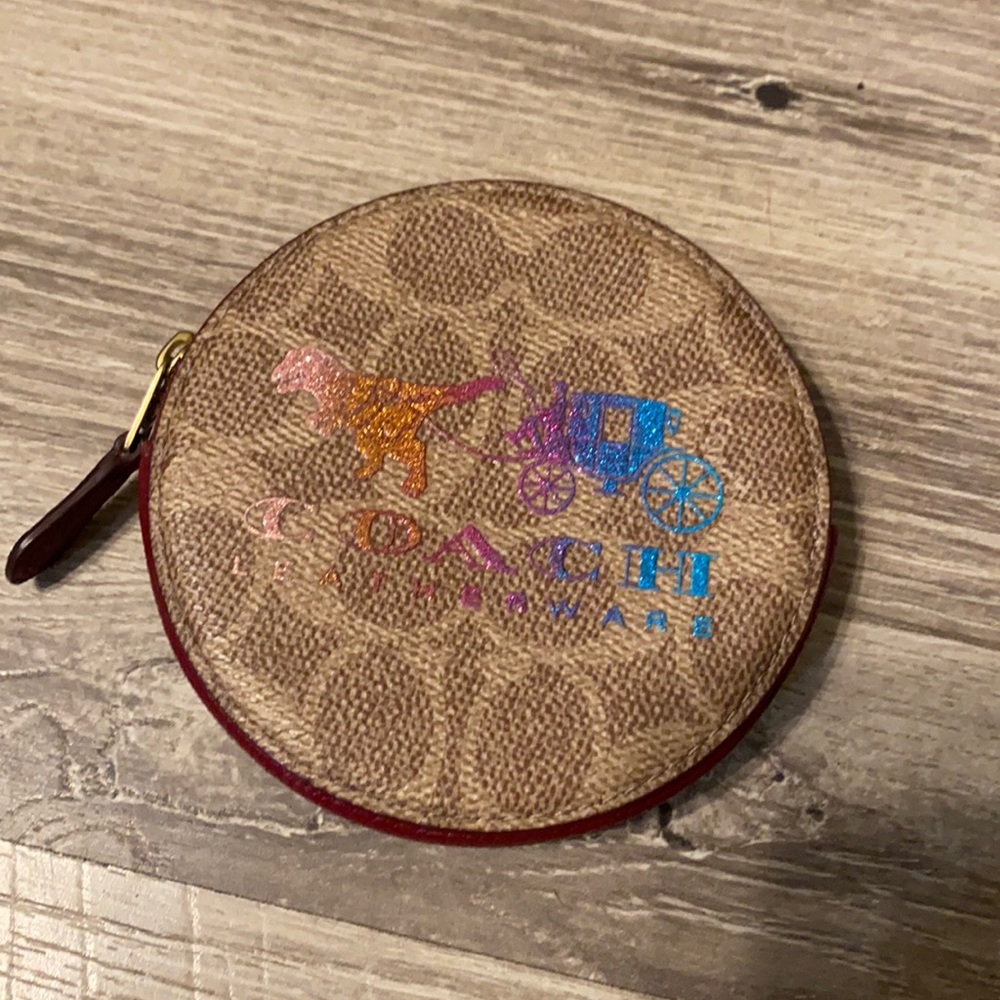 Coach Circle Coin Purse